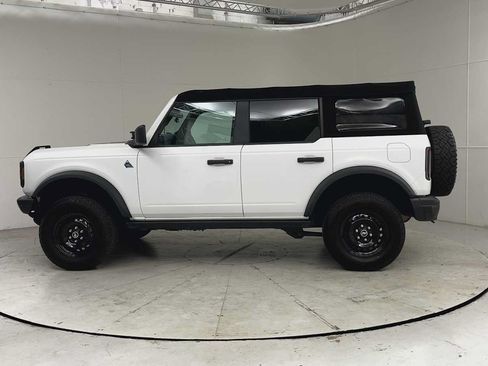 Used 2022 Ford Bronco Black Diamond AWD/4WD image 5