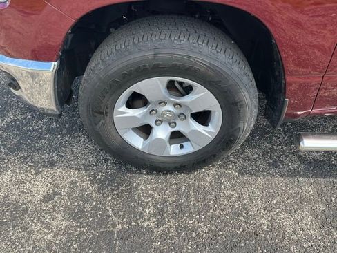 Used 2023 RAM 1500 Big Horn image 9