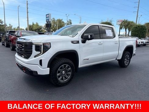 Used 2024 GMC Sierra 1500 AT4 w/ AT4 Preferred Package AWD/4WD image 3