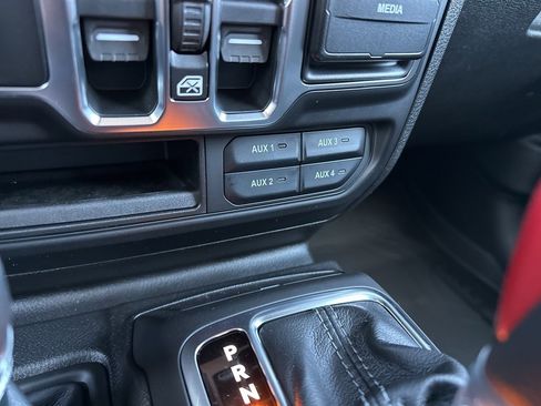 New 2026 Jeep Gladiator Sport image 5