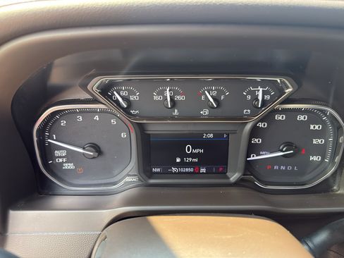 Used 2021 GMC Sierra 1500 SLT w/ SLT Premium Package AWD/4WD image 25