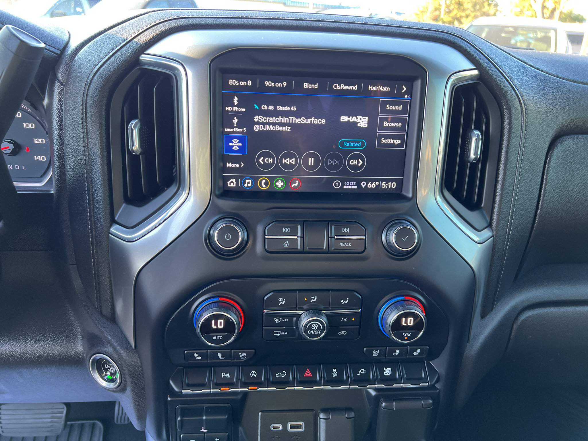 Used 2020 Chevrolet Silverado 1500 LTZ w/ LTZ Plus Package AWD/4WD image 11