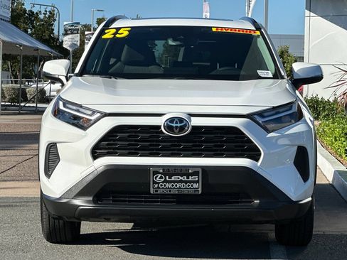 Used 2025 Toyota RAV4 XLE w/ Convenience Package AWD/4WD image 6