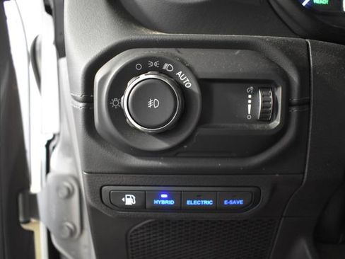 Used 2024 Jeep Wrangler High Altitude AWD/4WD image 14