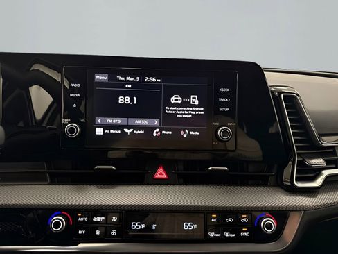 Used 2023 Kia Sportage LX image 21