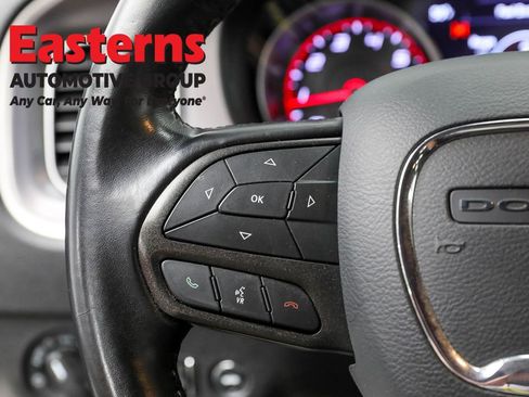 Used 2022 Dodge Charger SXT image 15