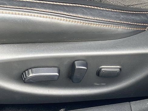 Used 2021 Nissan Maxima SR w/ Sport Mat Group FWD image 16