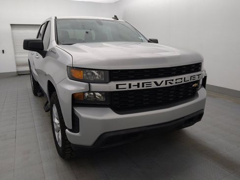 Used 2020 Chevrolet Silverado 1500 Custom w/ Custom Value Package image 14