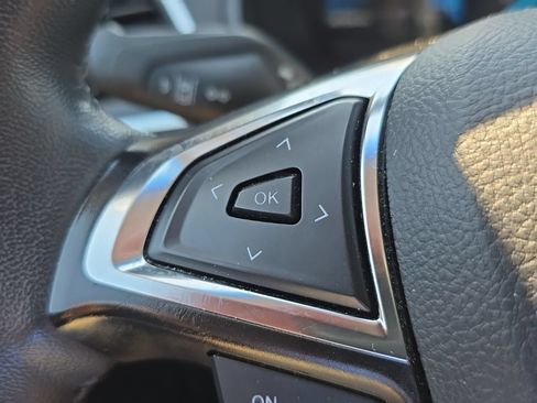 Used 2024 Ford Edge Titanium AWD/4WD image 21