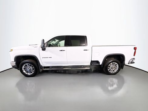 Used 2025 Chevrolet Silverado 2500 LTZ w/ LTZ Premium Package image 6