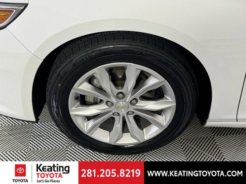 Used 2023 Chevrolet Malibu LT image 30