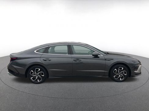 Used 2025 Hyundai Sonata SEL image 16