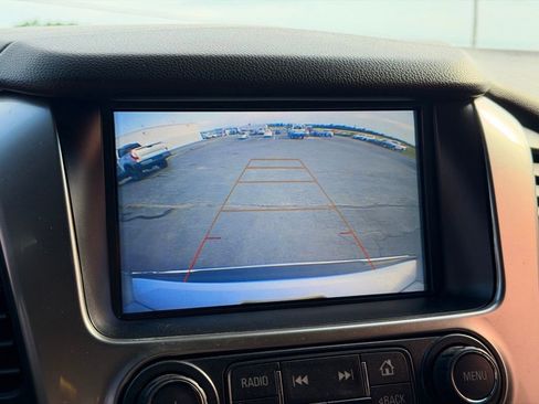 Used 2018 Chevrolet Tahoe Premier AWD/4WD image 28