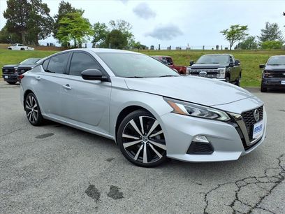 Used 2022 Nissan Altima 2.5 SR