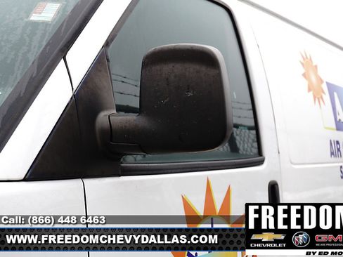 Used 2018 Chevrolet Express 2500 Work Van w/ Driver Convenience Package image 7