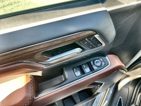 Certified 2025 GMC Sierra 1500 Denali Ultimate image 24