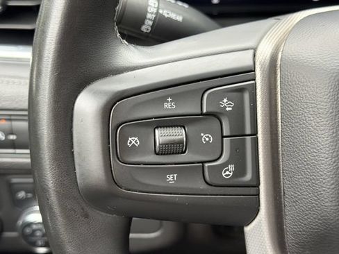 Used 2023 GMC Yukon XL Denali RWD image 25