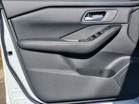 New 2026 Nissan Rogue SV w/ Cold Weather Package image 9