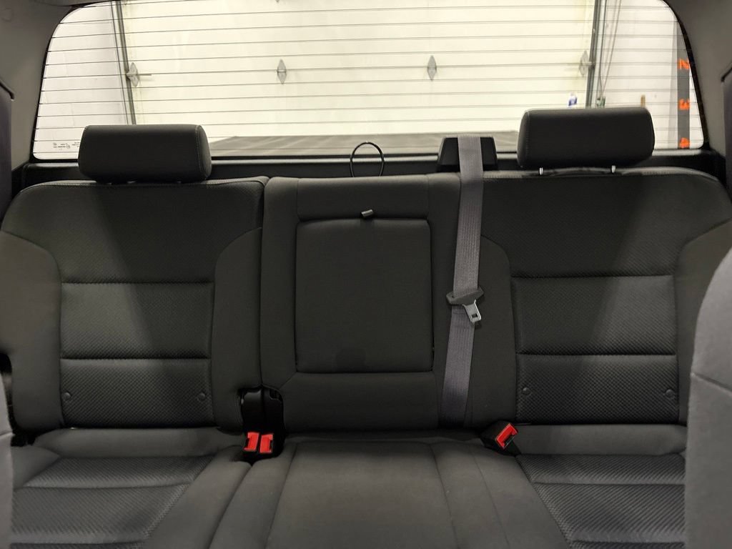 Used 2017 Chevrolet Silverado 1500 LT w/ All Star Edition AWD/4WD image 32