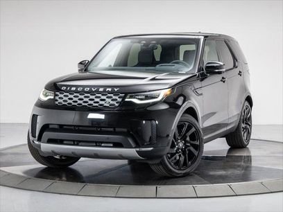 New 2025 Land Rover Discovery S