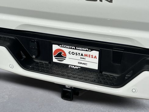 New 2026 GMC Canyon Elevation RWD image 27