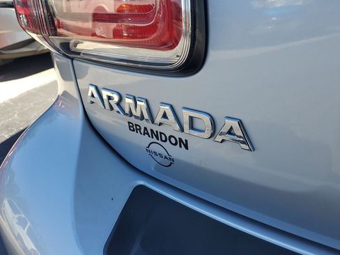 Used 2019 Nissan Armada SL w/ Premium Package image 9