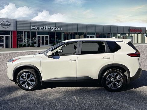 Certified 2023 Nissan Rogue SV image 9