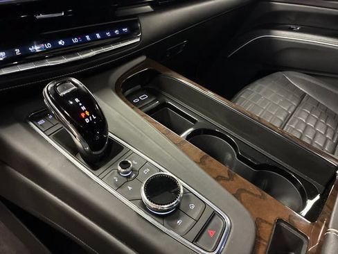Certified 2023 Cadillac Escalade Sport Platinum RWD image 25