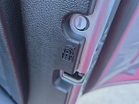 Used 2022 Ford Edge Titanium w/ Equipment Group 301A image 75