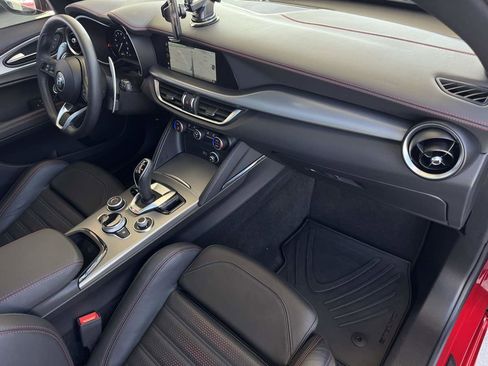 Used 2025 Alfa Romeo Stelvio Tributo Italiano w/ Driving Assist Package image 24