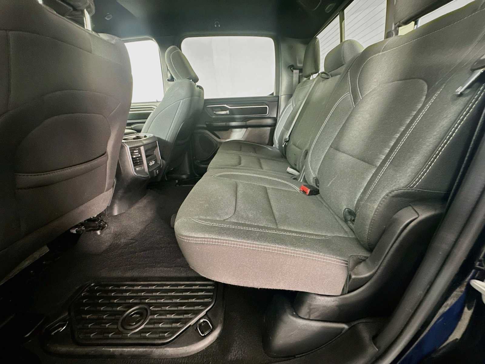 Used 2025 RAM 1500 Big Horn AWD/4WD image 23