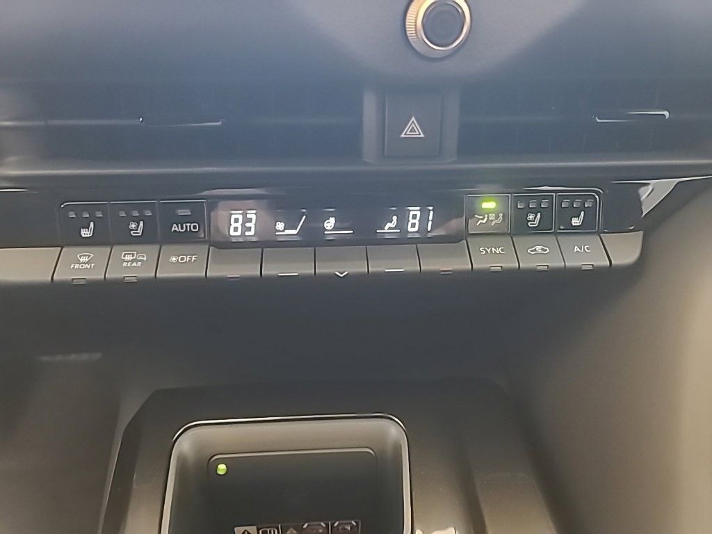 Used 2026 Toyota Crown Signia w/ Advanced Technology Package AWD/4WD image 37