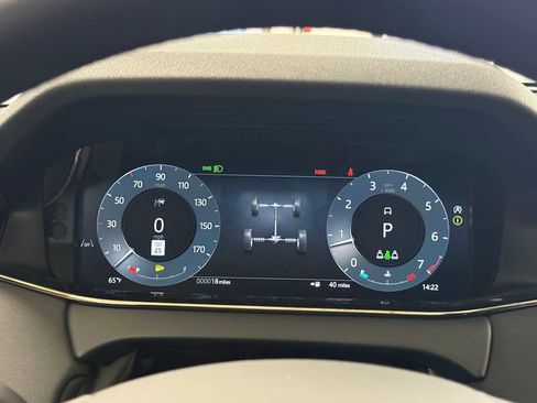 Certified 2026 Land Rover Range Rover Evoque S image 21