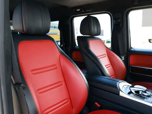 Used 2019 Mercedes-Benz G 550 image 18