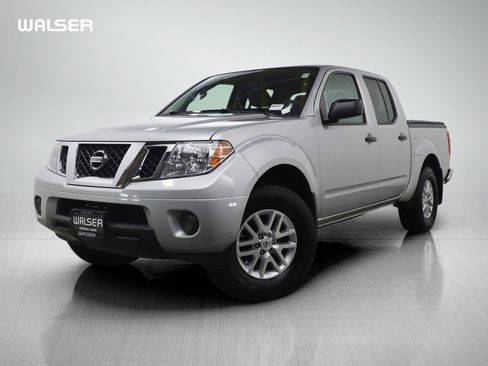 Used 2019 Nissan Frontier SV image 1