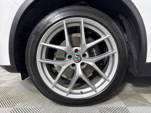 Used 2018 Alfa Romeo Stelvio Sport w/ Quick Order Package 22J Sport image 20