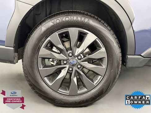Used 2025 Subaru Outback Onyx Edition AWD/4WD image 32