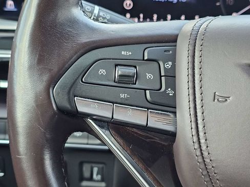 Used 2022 Cadillac Escalade Sport Platinum w/ LPO, ONYX Package AWD/4WD image 27