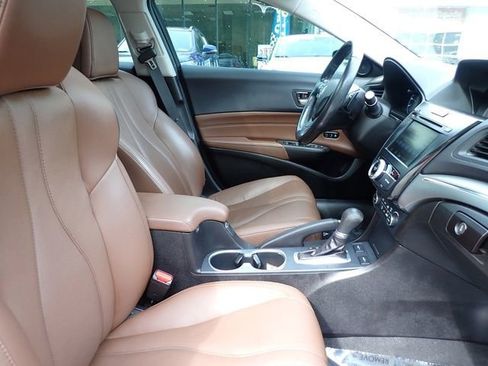 Used 2022 Acura ILX w/ Premium Package FWD image 3