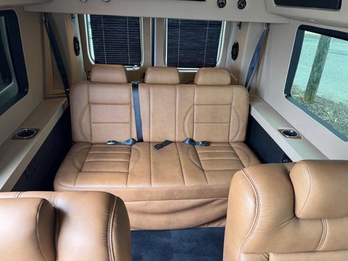 Used 2021 Ford Transit 250 Medium Roof w/ Load Area Protection Package RWD image 14