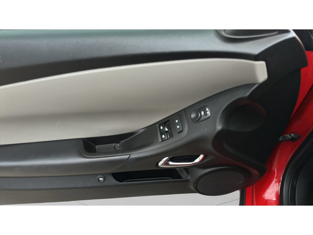 Used 2012 Chevrolet Camaro LS RWD image 17