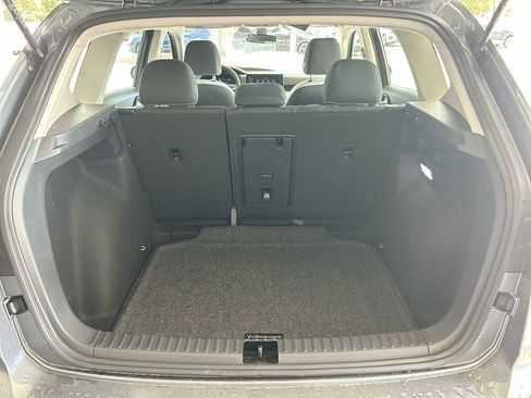 Used 2025 Volkswagen Taos S image 33