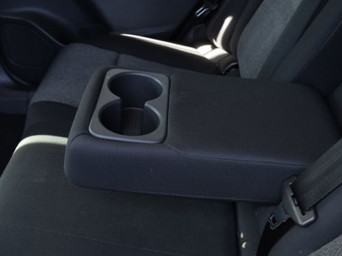 Used 2024 Nissan Rogue SV image 12