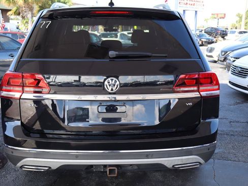 Used 2018 Volkswagen Atlas SEL FWD image 32
