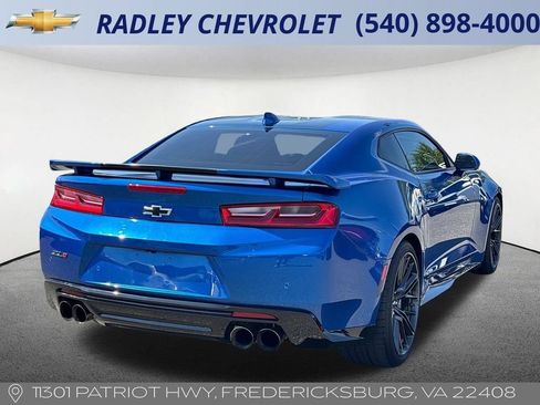 Used 2018 Chevrolet Camaro ZL1 RWD image 17