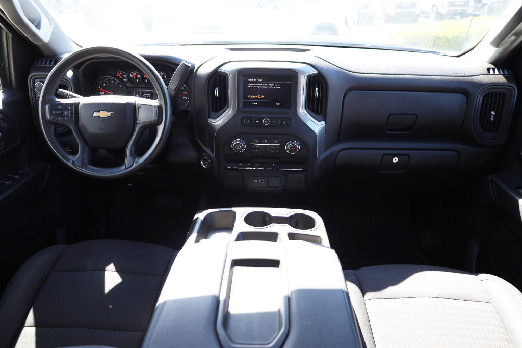 Used 2022 Chevrolet Silverado 1500 Custom AWD/4WD image 19