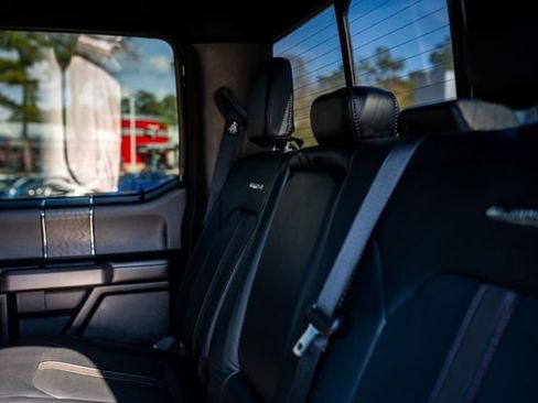 Used 2019 Ford F150 Platinum image 26