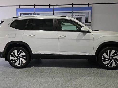 New 2026 Volkswagen Atlas SEL AWD/4WD image 10
