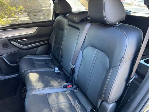 Used 2025 MAZDA CX-70 3.3 Turbo w/ Preferred Package image 41