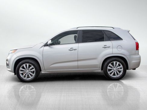 Used 2013 Kia Sorento SX w/ SX Premium Pkg FWD image 2